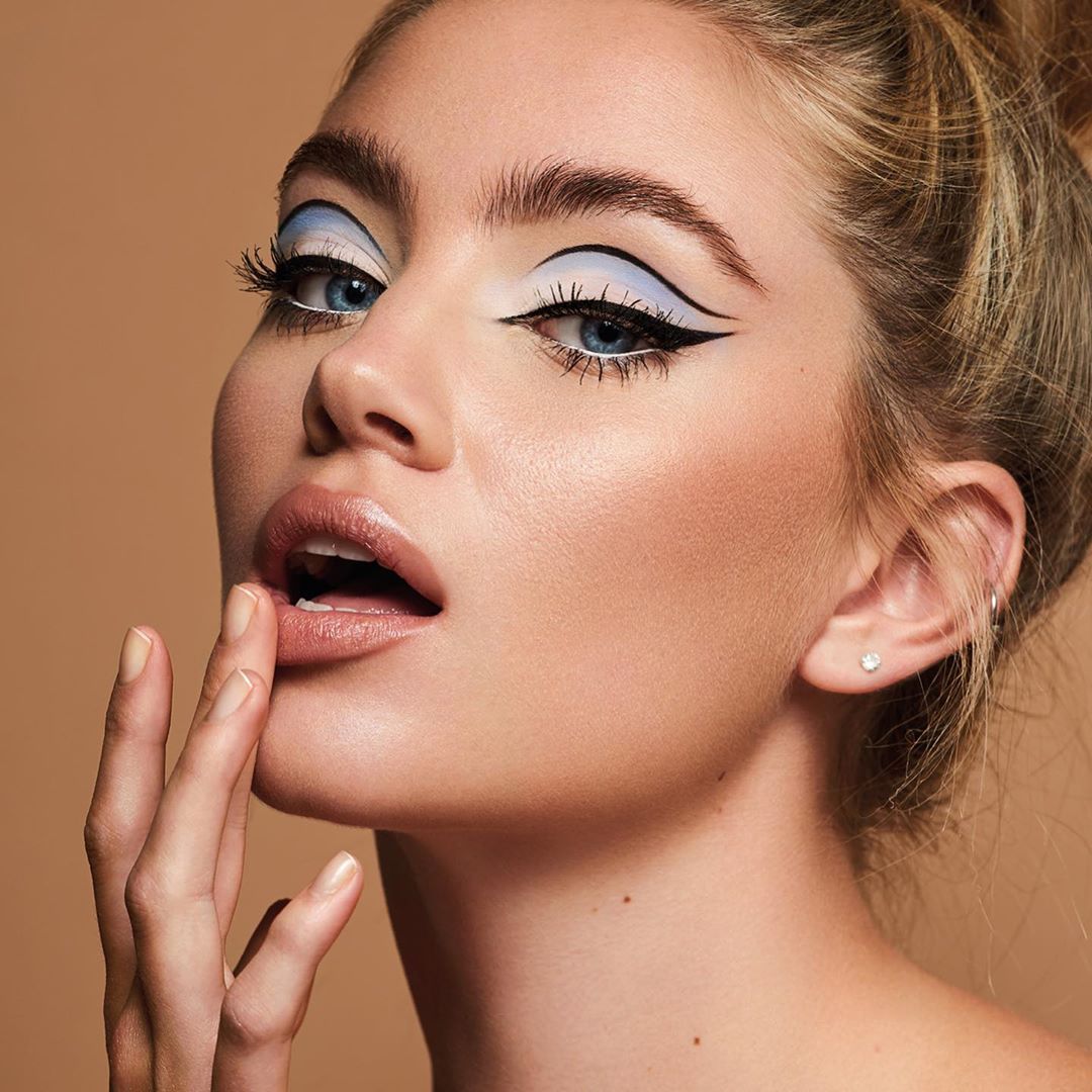 maquillage année 70