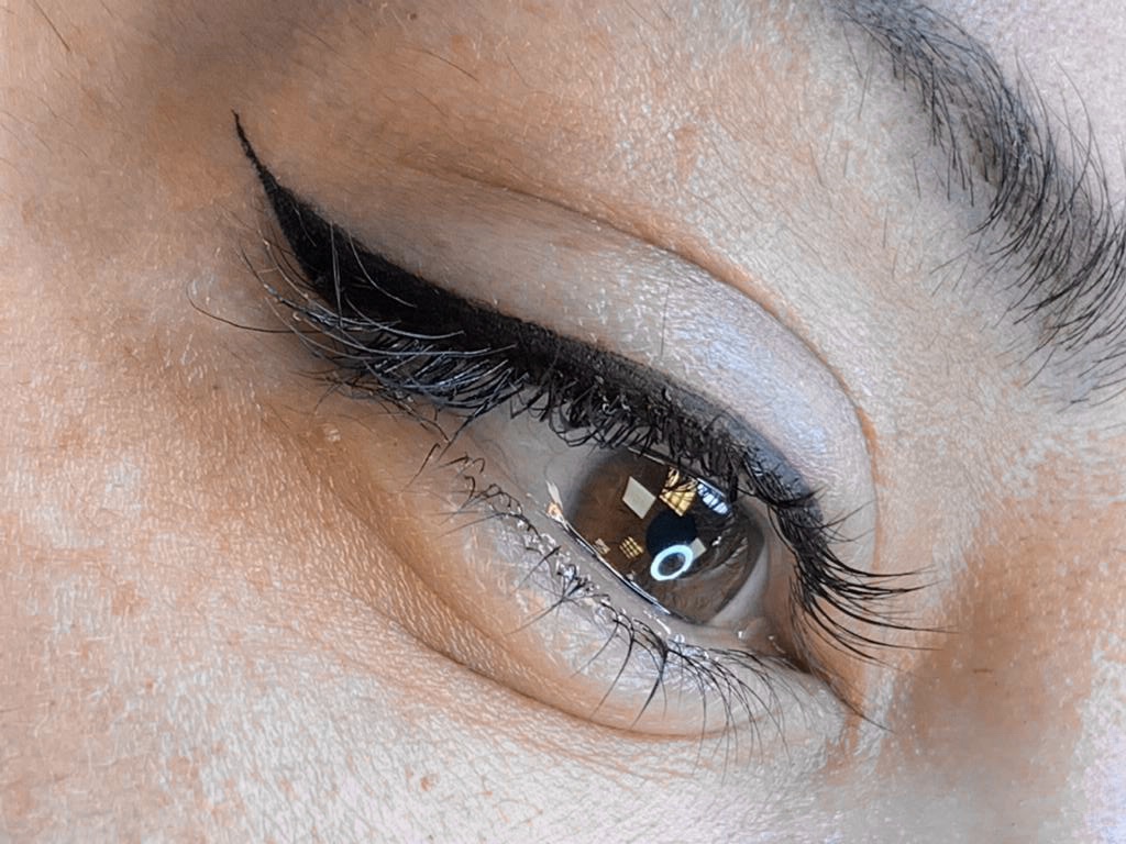 maquillage permanent yeux